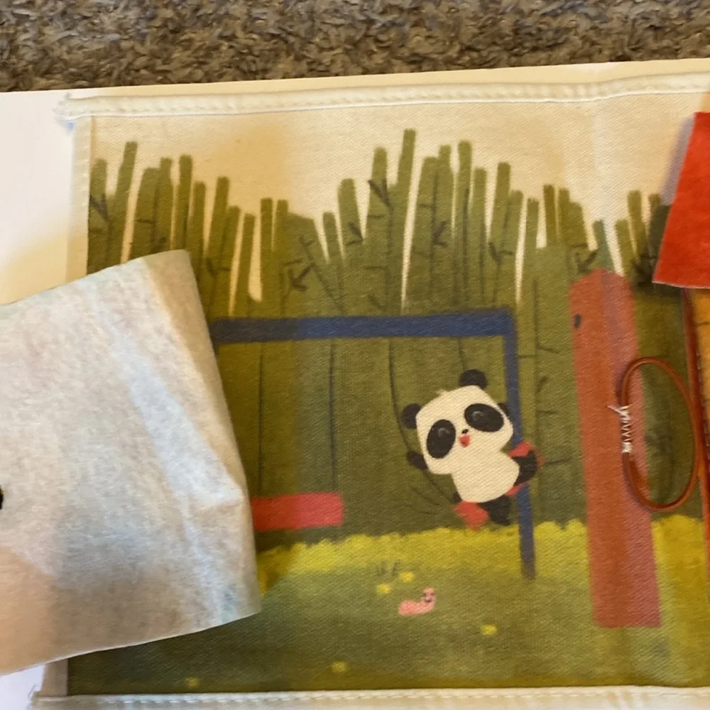 Kiwi Co Panda Crate Discover with Me Toy Set with Book. PARTIAL SET - Picture 7 of 7